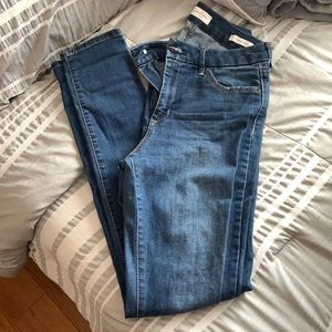 Jessica Simpson High Rise Skinny